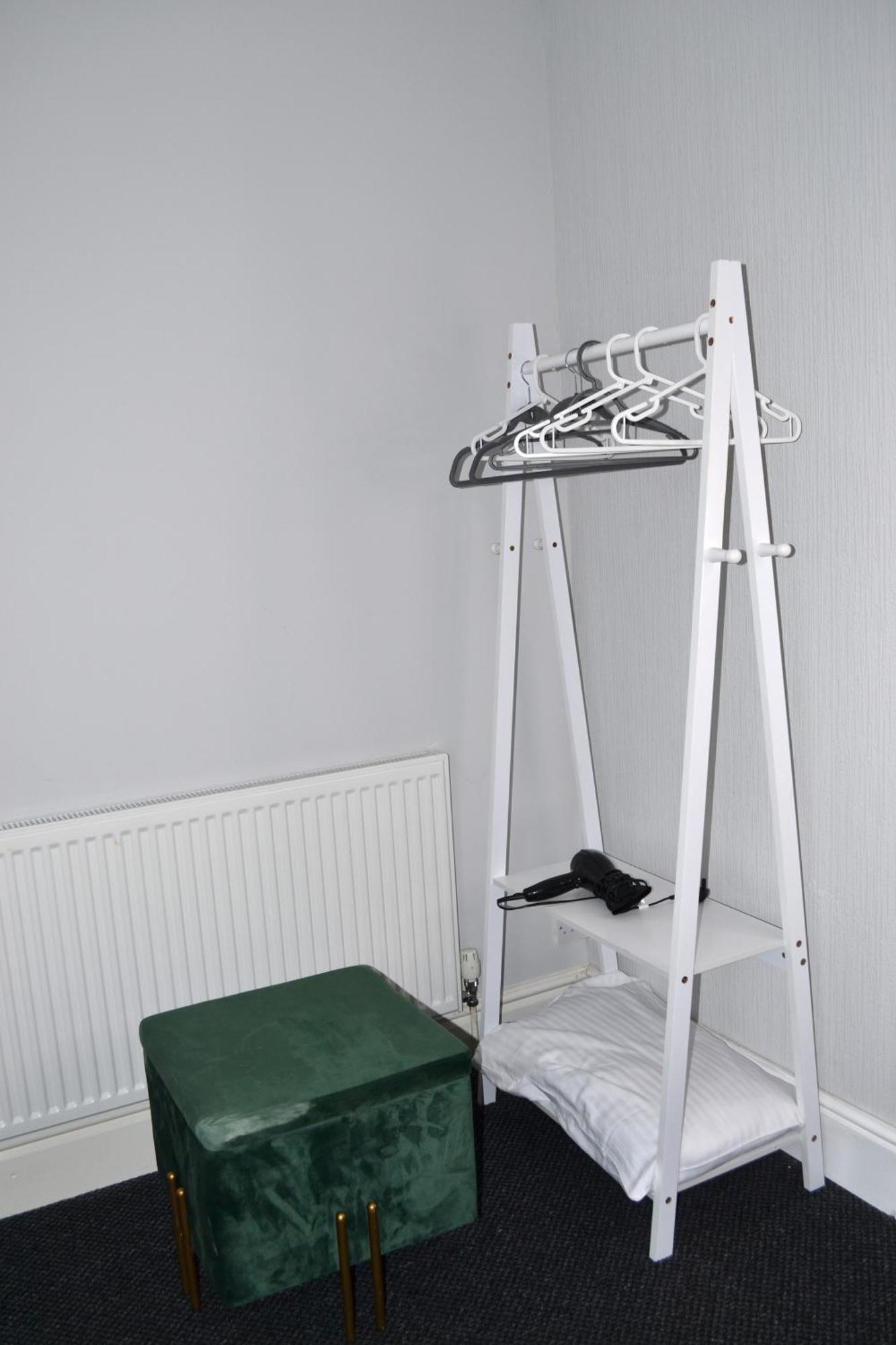 Cottage Style 2 Bedroom Apt In City, Near Utilita Arena & Free Parking Birmingham Luaran gambar