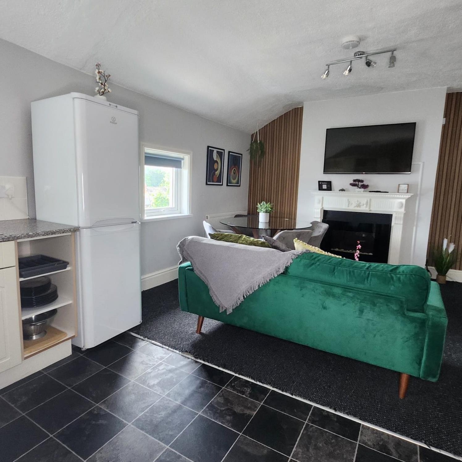 Cottage Style 2 Bedroom Apt In City, Near Utilita Arena & Free Parking Birmingham Luaran gambar