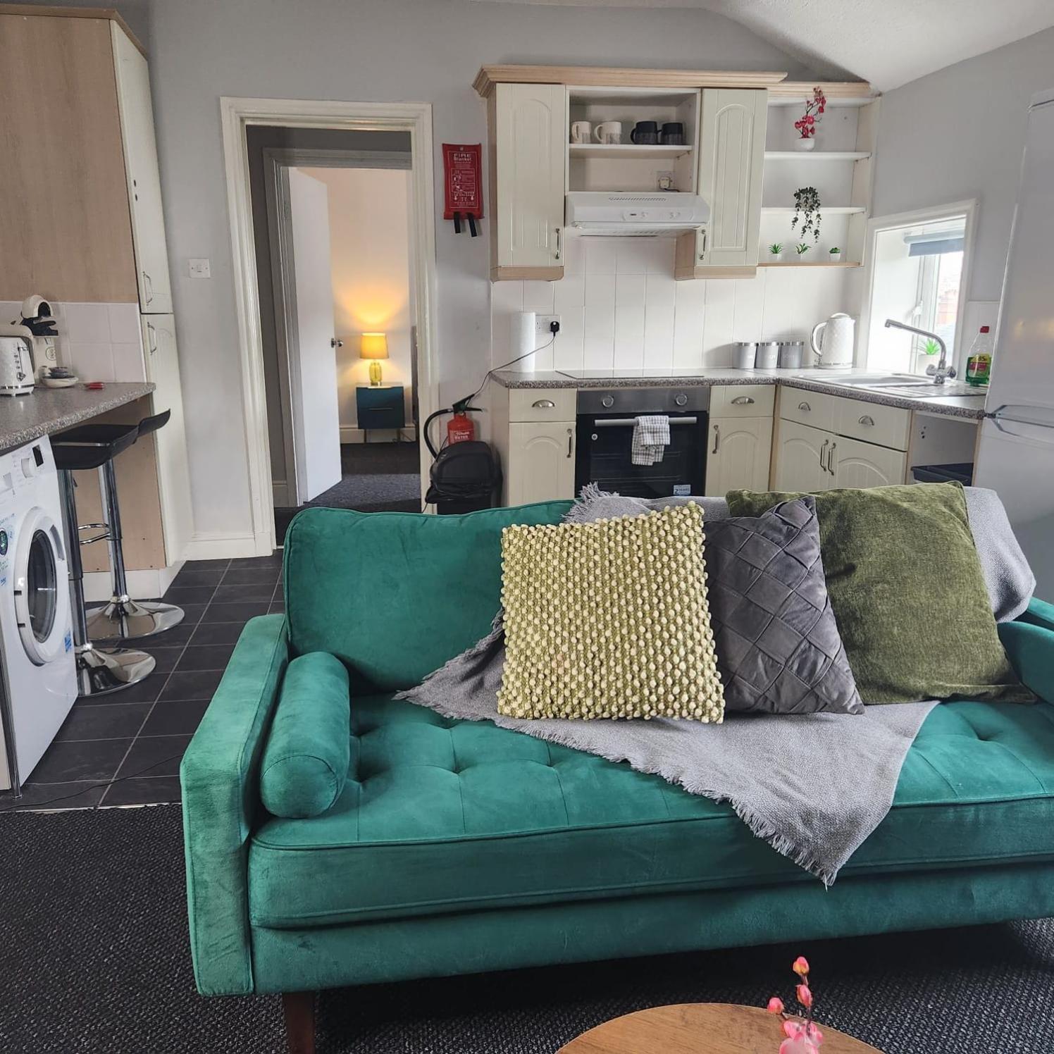 Cottage Style 2 Bedroom Apt In City, Near Utilita Arena & Free Parking Birmingham Luaran gambar